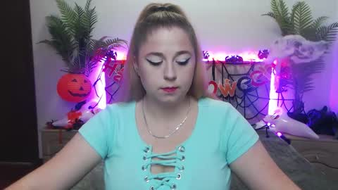 Snapshot of jessikadaniels chatting on October 2025 07:20:02 AM Jess online show from October 2025 07:20:02 AM