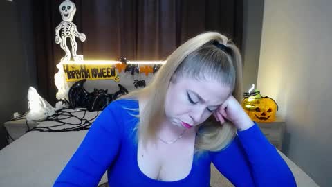 Snapshot of jessikadaniels chatting on October 2025 06:45:01 AM Jess online show from October 2025 06:45:01 AM