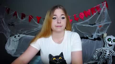 Snapshot of jessikadaniels chatting on October 2025 07:23:02 AM Jess online show from October 2025 07:23:02 AM