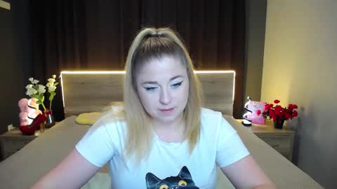 Snapshot of jessikadaniels chatting on December 2025 07:36:01 AM Jess online show from December 2025 07:36:01 AM