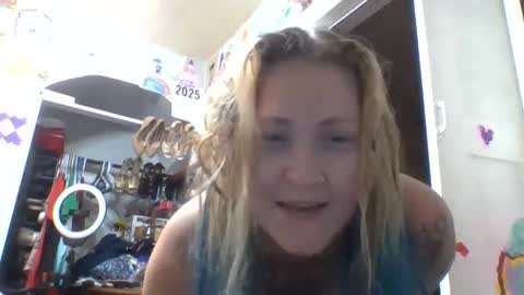 Jesskay420 online show from October 2025 10:25:01 AM