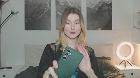 Snapshot of jessstonem chatting on October 2025 09:03:01 PM jessstonem online show from October 2025 09:03:01 PM