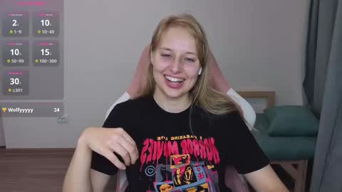 Snapshot of jessy_comely chatting on October 2025 06:46:02 PM Jessy online show from October 2025 06:46:02 PM