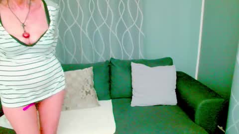 Snapshot of jessy_curt chatting on October 2025 10:34:02 AM jessy curt online show from October 2025 10:34:02 AM