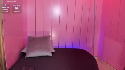 Jessy Morgan online show from September 2025 03:43:01 AM