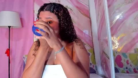 Snapshot of jessyzoe chatting on April 2026 08:07:01 AM Jessy online show from April 2026 08:07:01 AM