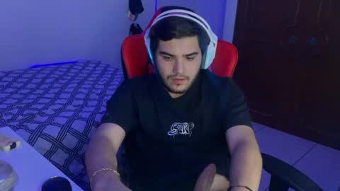 HotBoy online show from January 2025 06:21:01 AM