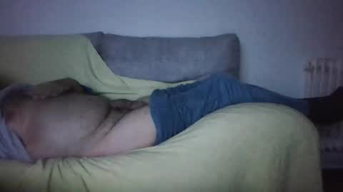 jesuslove27 online show from October 2025 11:35:01 PM