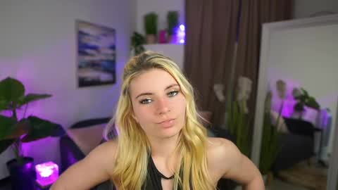 Snapshot of jetpearl chatting on April 2026 08:21:01 PM Jet online show from April 2026 08:21:01 PM