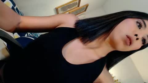 Snapshot of jeweljoson chatting on April 2026 08:28:01 AM Jewel online show from April 2026 08:28:01 AM