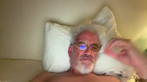 Snapshot of jewlronny chatting on June 2026 07:51:02 PM jewlronny online show from June 2026 07:51:02 PM