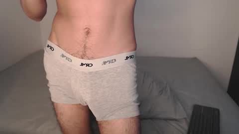 Snapshot of jey_foxx chatting on February 2025 08:48:02 PM jey_foxx online show from February 2025 08:48:02 PM