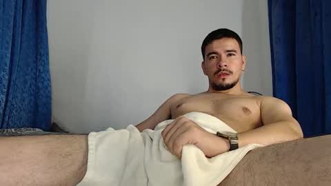 Snapshot of jeycob_happy97 chatting on March 2026 01:03:01 PM Juan David online show from March 2026 01:03:01 PM