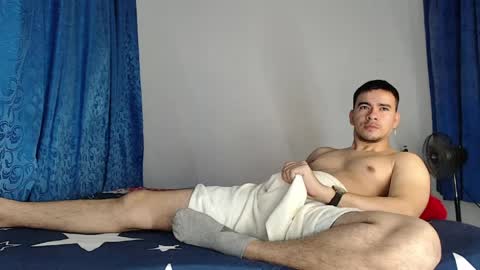 Snapshot of jeycob_happy97 chatting on April 2026 11:18:02 AM Juan David online show from April 2026 11:18:02 AM