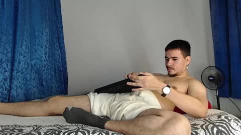 Snapshot of jeycob_happy97 chatting on April 2026 12:03:02 AM Juan David online show from April 2026 12:03:02 AM