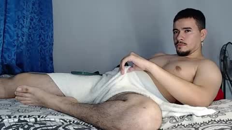 Snapshot of jeycob_happy97 chatting on July 2026 12:28:01 AM Juan David online show from July 2026 12:28:01 AM