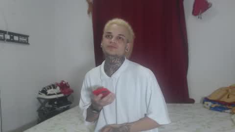 JEYKOB online show from December 2024 04:33:02 AM