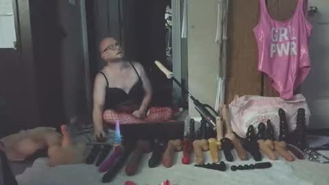 Nasty Cumslut online show from November 2025 06:04:02 AM