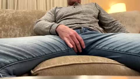 jgloryhole online show from March 2025 11:31:01 PM