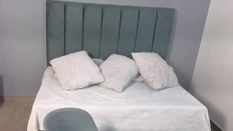 Snapshot of jhan_vassilis chatting on April 2026 11:51:02 AM Jhan online show from April 2026 11:51:02 AM