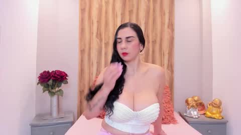 Snapshot of jhasly_am chatting on October 2025 12:00:02 PM jhasly online show from October 2025 12:00:02 PM