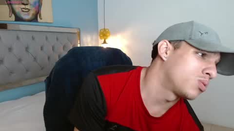 Snapshot of jheidertwink chatting on December 2024 04:00:01 AM Jheider R. online show from December 2024 04:00:01 AM