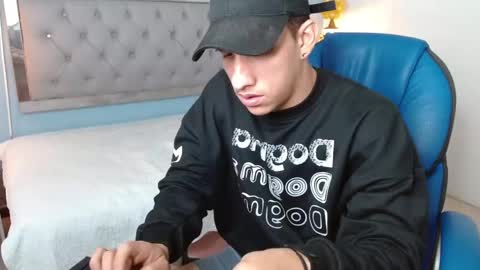 Snapshot of jheidertwink chatting on December 2024 05:23:02 AM Jheider R. online show from December 2024 05:23:02 AM