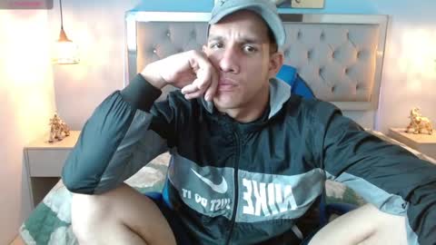 Snapshot of jheidertwink chatting on December 2024 10:34:01 AM Jheider R. online show from December 2024 10:34:01 AM