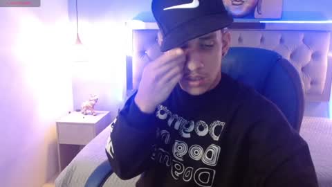 Snapshot of jheidertwink chatting on January 2025 07:08:01 AM Jheider R. online show from January 2025 07:08:01 AM