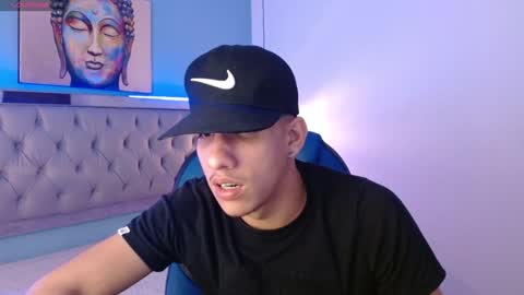 Snapshot of jheidertwink chatting on January 2025 03:52:01 AM Jheider R. online show from January 2025 03:52:01 AM