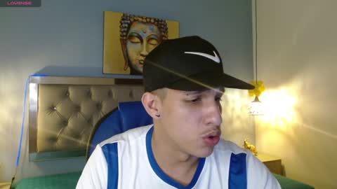 Snapshot of jheidertwink chatting on January 2025 03:37:01 AM Jheider R. online show from January 2025 03:37:01 AM