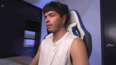 Snapshot of jhn_morghan chatting on April 2026 10:07:01 PM Morghan online show from April 2026 10:07:01 PM