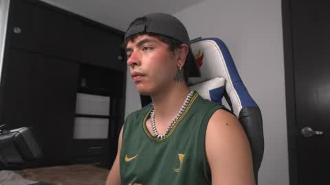 Snapshot of jhn_morghan chatting on April 2026 07:43:01 PM Morghan online show from April 2026 07:43:01 PM