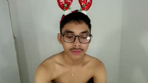 Snapshot of jhnxxnaughty_ chatting on December 2025 08:43:01 AM Johnny online show from December 2025 08:43:01 AM