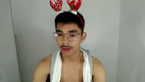 Snapshot of jhnxxnaughty_ chatting on December 2025 09:06:01 AM Johnny online show from December 2025 09:06:01 AM
