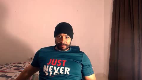 Snapshot of jho173027 chatting on November 2025 12:59:03 PM En moreno online show from November 2025 12:59:03 PM