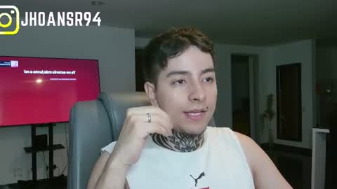 Snapshot of jhoan_saenz chatting on July 2026 03:11:02 AM Jhoan Saenz online show from July 2026 03:11:02 AM