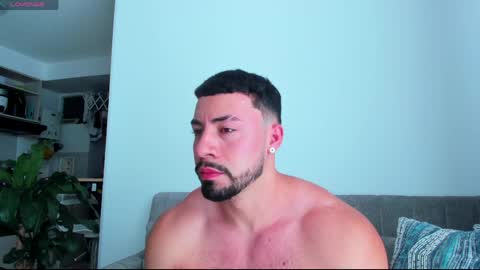 Snapshot of jhojansthetics chatting on April 2026 09:31:01 PM Jhojan Strong online show from April 2026 09:31:01 PM