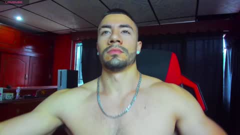 Jhojan Strong  online show from December 2024 09:59:02 PM