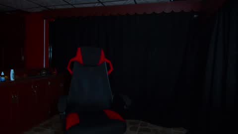 Jhojan Strong  online show from January 2025 02:11:02 AM