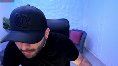 John Bear.... online show from January 2025 11:11:02 AM