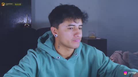 Snapshot of jhon_mendoza_ chatting on October 2025 03:23:02 PM jhon_mendoza_ online show from October 2025 03:23:02 PM