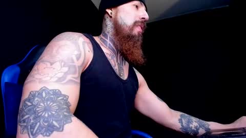 jhon_psyco online show from November 2025 05:35:02 PM