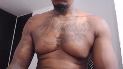 Jhon Tomson online show from April 2026 04:50:02 PM