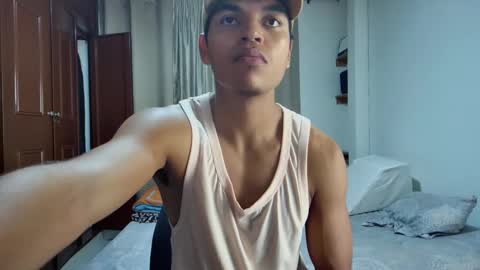 Snapshot of jhon_wich2 chatting on May 2026 05:42:01 PM Jhon wich2 online show from May 2026 05:42:01 PM