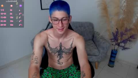 Snapshot of jhonleving chatting on February 2026 11:31:02 PM Jack online show from February 2026 11:31:02 PM