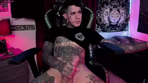 jhonny_ackerman online show from December 2024 11:46:01 PM