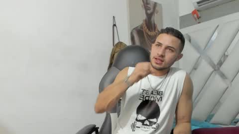 jhonny online show from January 2025 04:09:01 AM