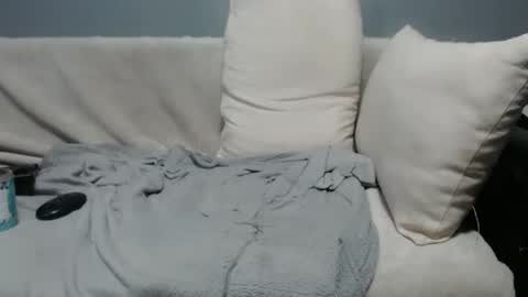 jhonnyboyx online show from December 2024 05:02:01 AM