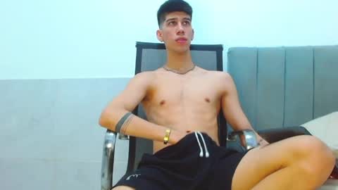 Snapshot of jhony_sex3 chatting on April 2026 07:02:01 AM jhony_sex3 online show from April 2026 07:02:01 AM